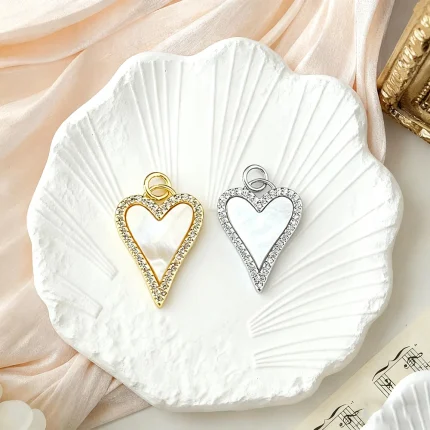 Homepage v2 5 Mother of sea shell charms